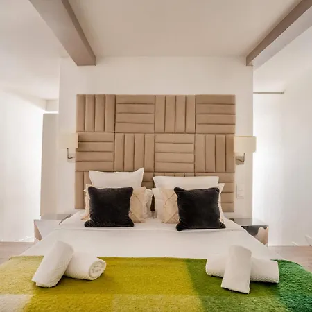 Montmartre Stylish And Bright 3bd With Terrace Apartment